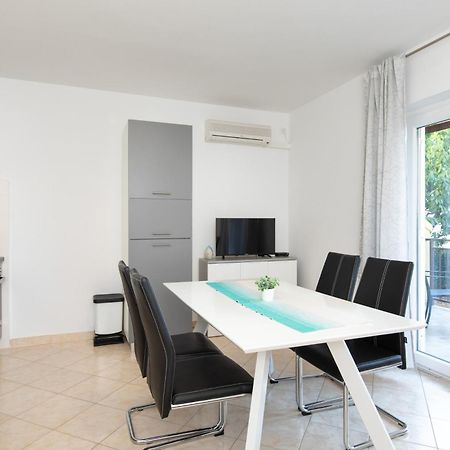 Apartament Tom'S House Nijvice Zewnętrze zdjęcie
