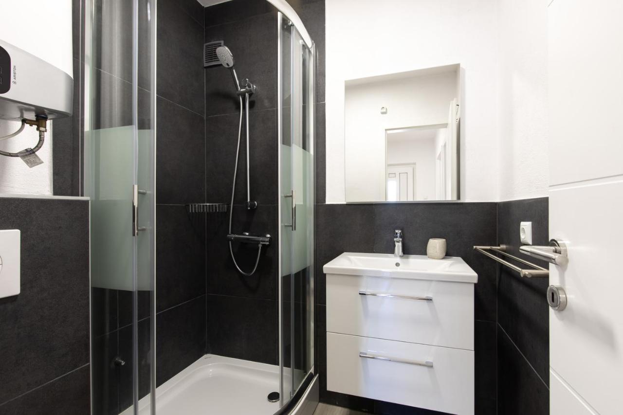 Apartament Tom'S House Nijvice Zewnętrze zdjęcie